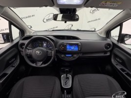 Toyota Yaris, 1.5 l., Хэтчбек | 2