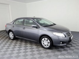 Toyota Corolla sedanas