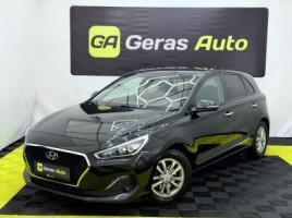 Hyundai i30 hatchback