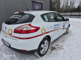 Renault Megane, 1.5 l., hatchback | 3