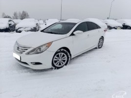 Hyundai Sonata седан