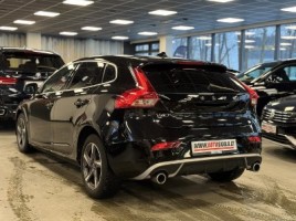 Volvo V40 | 4