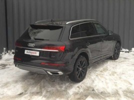 Audi Q7 | 2