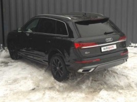 Audi Q7 | 3