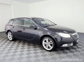 Opel Insignia universalas