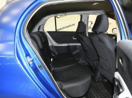 Toyota Yaris | 3