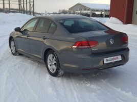 Volkswagen Passat, 1.4 l., Седан | 4