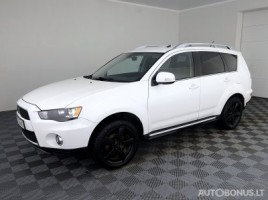 Mitsubishi Outlander | 1