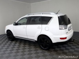 Mitsubishi Outlander | 3