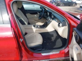 Mercedes-Benz C300 | 4