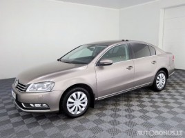 Volkswagen Passat | 1