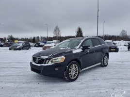 Volvo XC60 cross-country