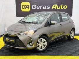 Toyota Yaris hatchback