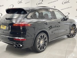 Porsche Cayenne, 4.8 l., cross-country | 1