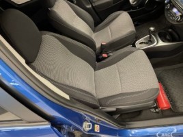 Toyota Yaris, 1.5 l., Хэтчбек | 4