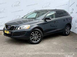 Volvo XC60 visureigis