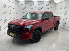 Toyota Tundra pick-up