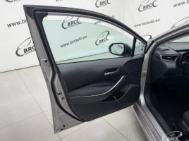 Toyota Corolla, 1.6 l., sedanas | 4