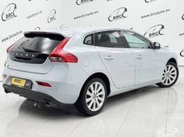 Volvo V40, 2.0 l., universal | 1
