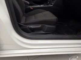 Volkswagen Passat, 1.4 l., saloon | 4