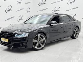 Audi A8, 4.0 l., saloon | 0