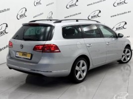 Volkswagen Passat universalas