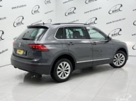 Volkswagen Tiguan | 1