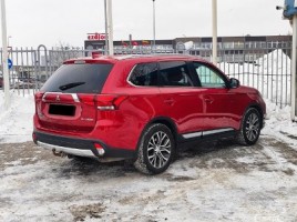 Mitsubishi Outlander | 1