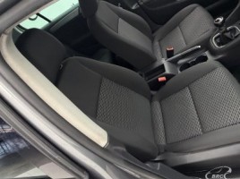 Volkswagen Golf, 1.6 l., hečbekas | 4