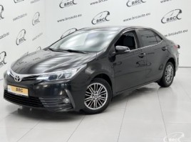 Toyota Corolla седан