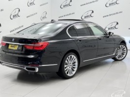 BMW 750, 4.4 l., saloon | 1