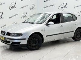 Seat Leon хэтчбек