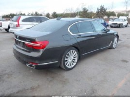BMW 740 | 3