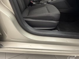 Volkswagen Jetta | 4