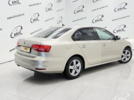 Volkswagen Jetta | 1