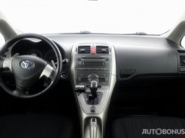Toyota Auris, 1.6 l., hečbekas | 4