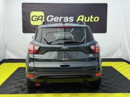 Ford Escape | 4