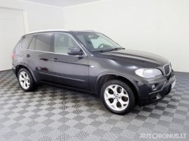 BMW X5 visureigis