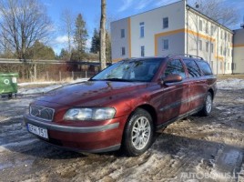 Volvo V70, 2.4 l., universalas | 1
