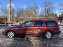 Volvo V70, 2.4 l., universalas | 2