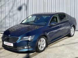 Skoda Superb saloon