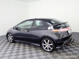 Honda Civic, 2.2 l., hečbekas | 3
