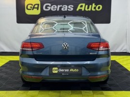 Volkswagen Passat, sedanas | 4