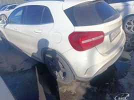 Mercedes-Benz GLA220 | 1