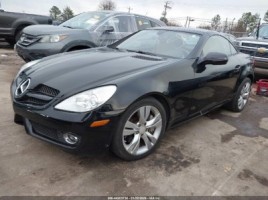 Mercedes-Benz SLK350 | 1