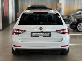 Skoda Superb, 2.0 l., universalas | 4