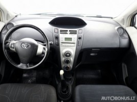 Toyota Yaris, 1.4 l., hečbekas | 4
