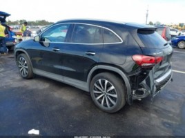 Mercedes-Benz GLA250, visureigis | 2