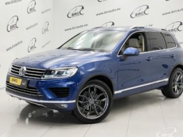 Volkswagen Touareg внедорожник