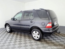 Mercedes-Benz ML270 | 3